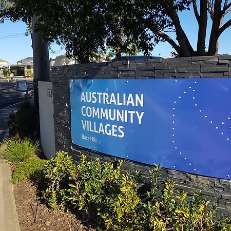 Australian Community Villages Банкстаун Екстериор снимка